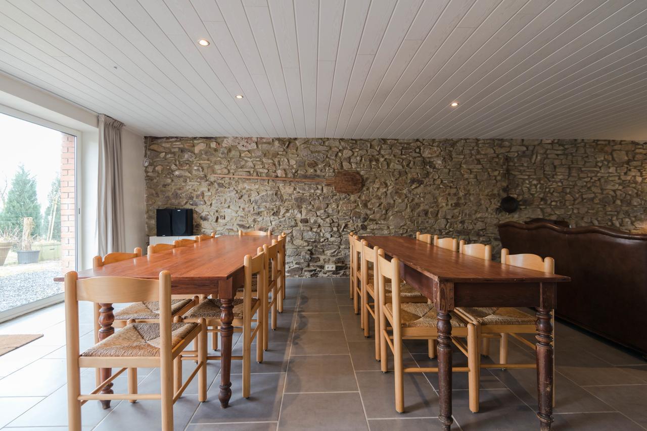 Les Trois Voisins Bourseigne-Vieille